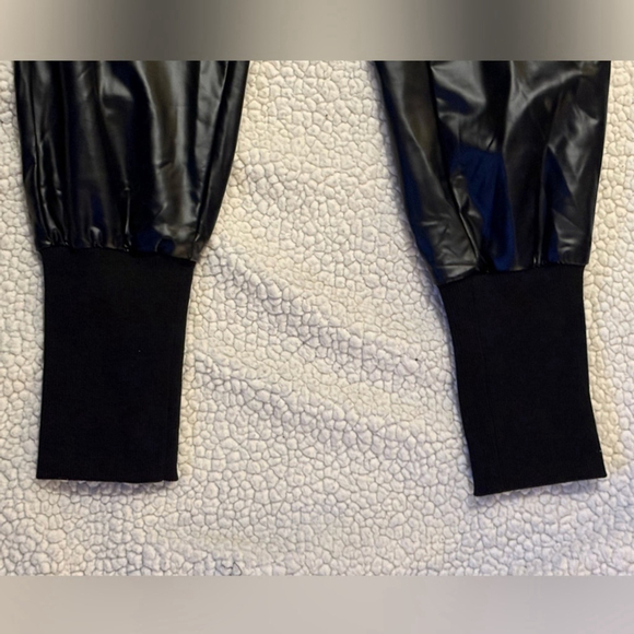 Lulunico by Chicways Black Faux Leather Joggers Small - Picture 6 of 13